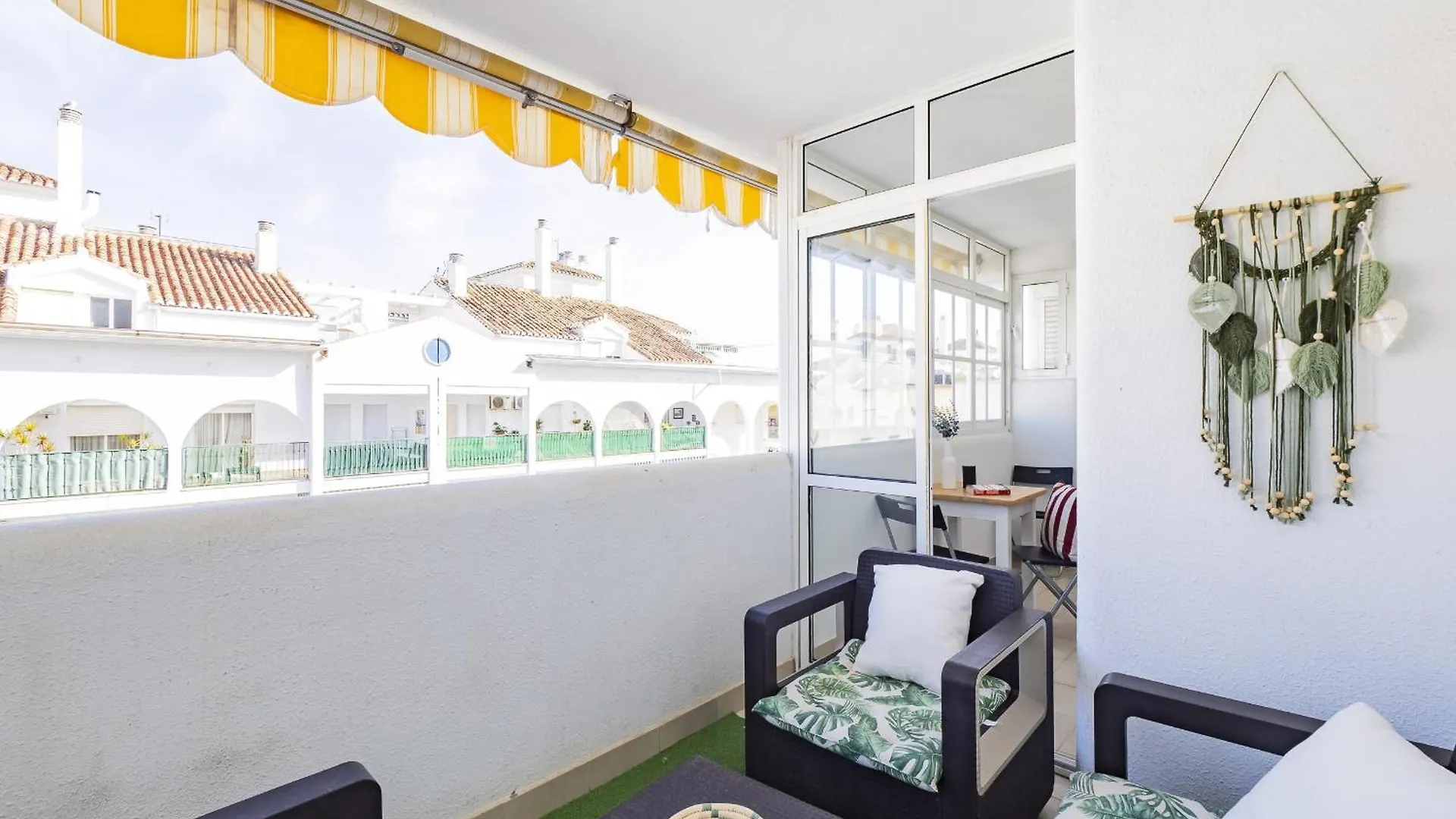 Cubo'S Apartamento De Lacroix & Pool Fuengirola 0*,  Spain